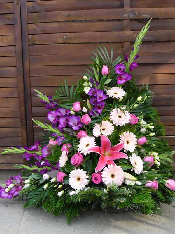 Asszimetrikus lila-rózsaszín dekor koszorú