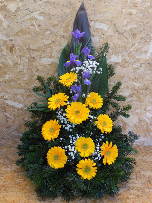 Koszorú - Sárga gerbera és lila íriszes dekora koszorú
